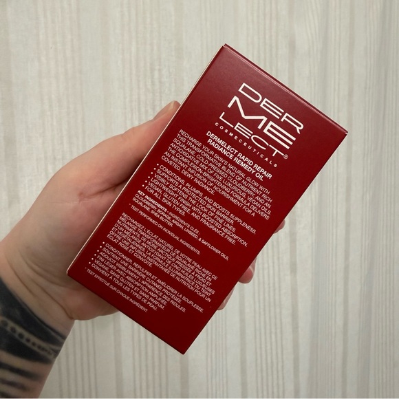 NIB‼️ Dermelect RAPID REPAIR Radiance Remedy Oil - Picture 8 of 10